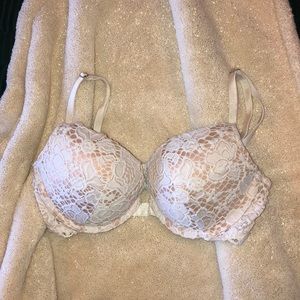 V I C T O R I A S E C R E T B R A